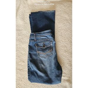 YMI Mid-Rise Bootcut Jeans Women's 30" WannaBettaButt line